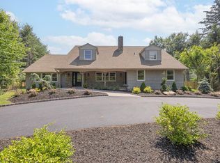 25 Georgetown Oval, New City, NY 10956