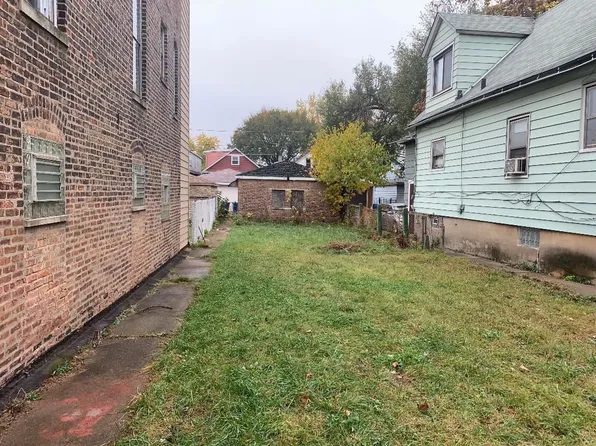 10548 S Avenue L, Chicago, IL 60617
