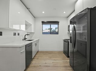 955 N Oxford Ave #4, Los Angeles, CA 90029