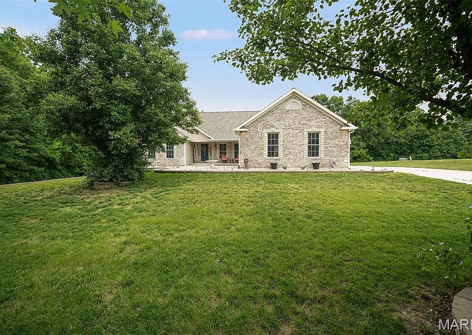 1st image of 31 Butcher Creek Dr