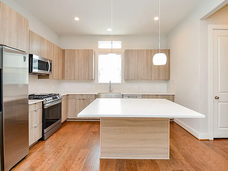 5903 Val Verde St #D — Photo 19