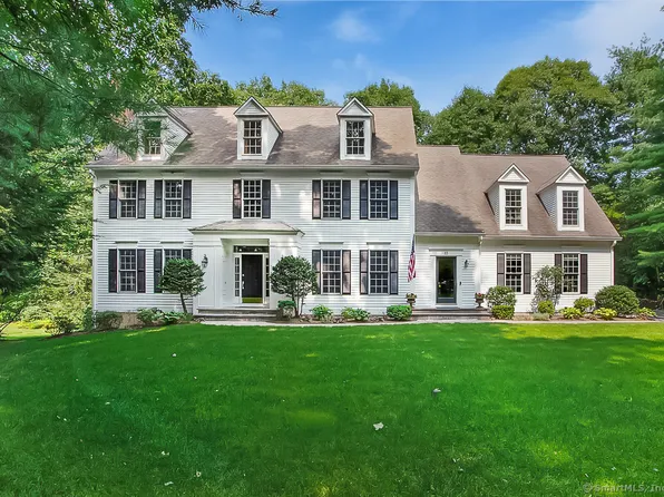 10 Anja Drive, Simsbury, CT 06070
