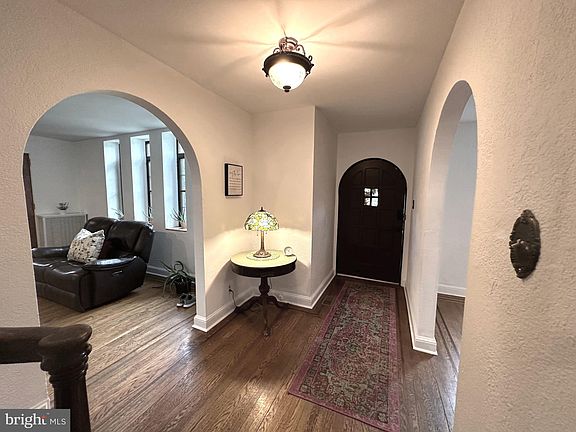 5th image of 1105 Childs Ave