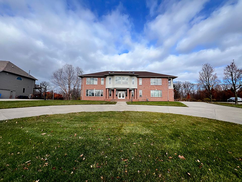 1st image of 2899 Wyndwicke Dr