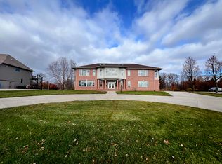 2899 Wyndwicke Dr, Saint Joseph, MI 49085