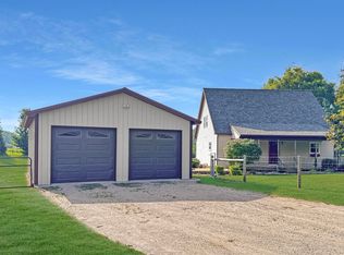 10900 S Blodgett Rd, Mc Bain, MI 49657