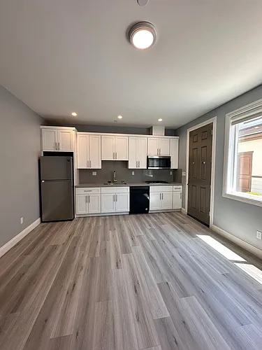 1707 Heirloom St #B Photo 1