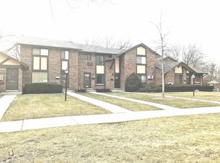 1S220 Ardmore Ave, Villa Park, IL 60181