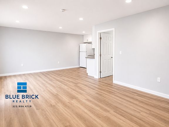 3rd image of 5000 W Coliseum St #5