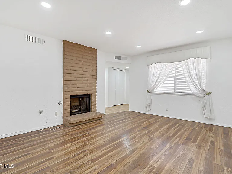 3223 Isla Morada Dr — Photo 6