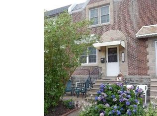 2837 Hellerman St, Philadelphia, PA 19149