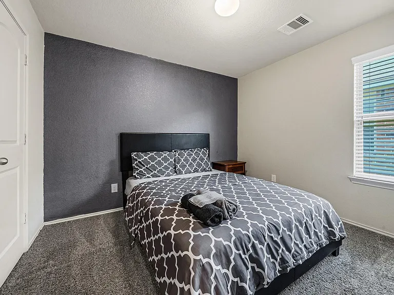 1345 Lariat Ridge Trl — Photo 9