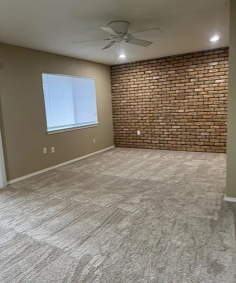 4100 Apartments — Photo 46