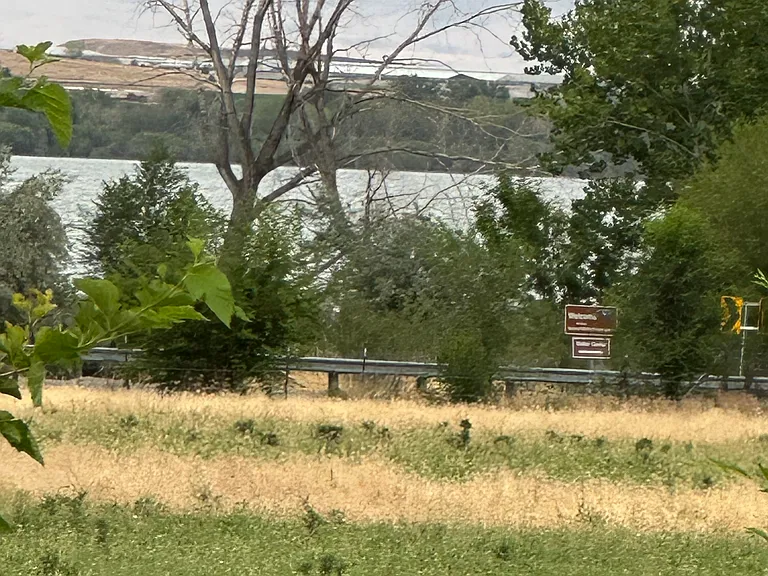 Lake Lowell in distance