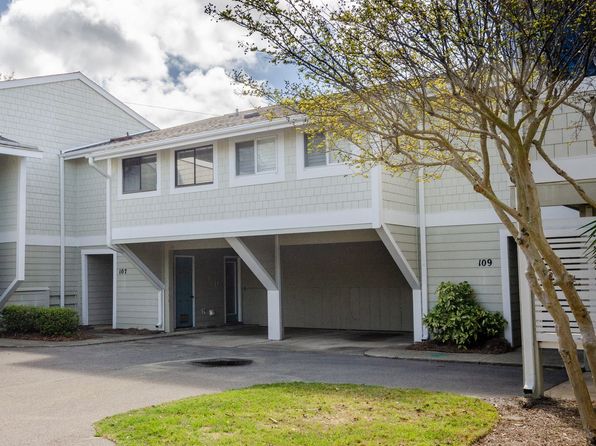 107 Driftwood Ct