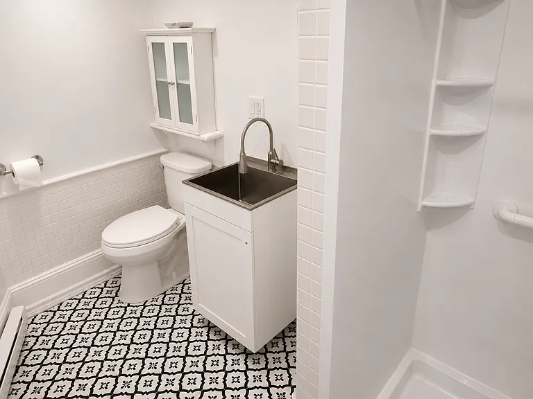 2427 Agricola St — Photo 14