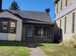 507 N Perkins St, Rushville, IN