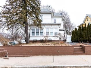 67 5th St, Derby, CT 06418