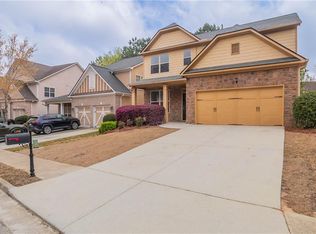 1498 Scenic Pines Dr, Lawrenceville, GA 30044