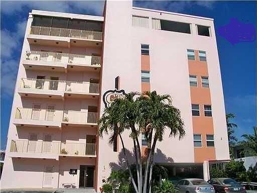1st image of 619 Orton Ave APT 301