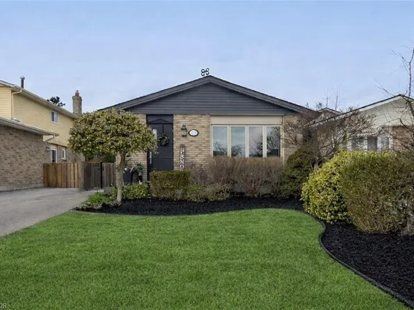 72 Athenia Dr, Hamilton, ON L8J 1S8
