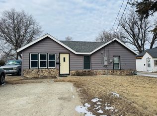 1939 1st St SW, Rochester, MN 55902