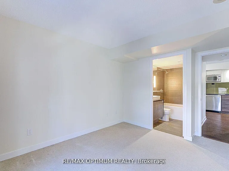 121 McMahon Dr #1817 — Photo 22