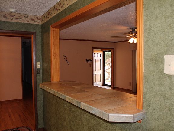 Pass through Kitchen Side