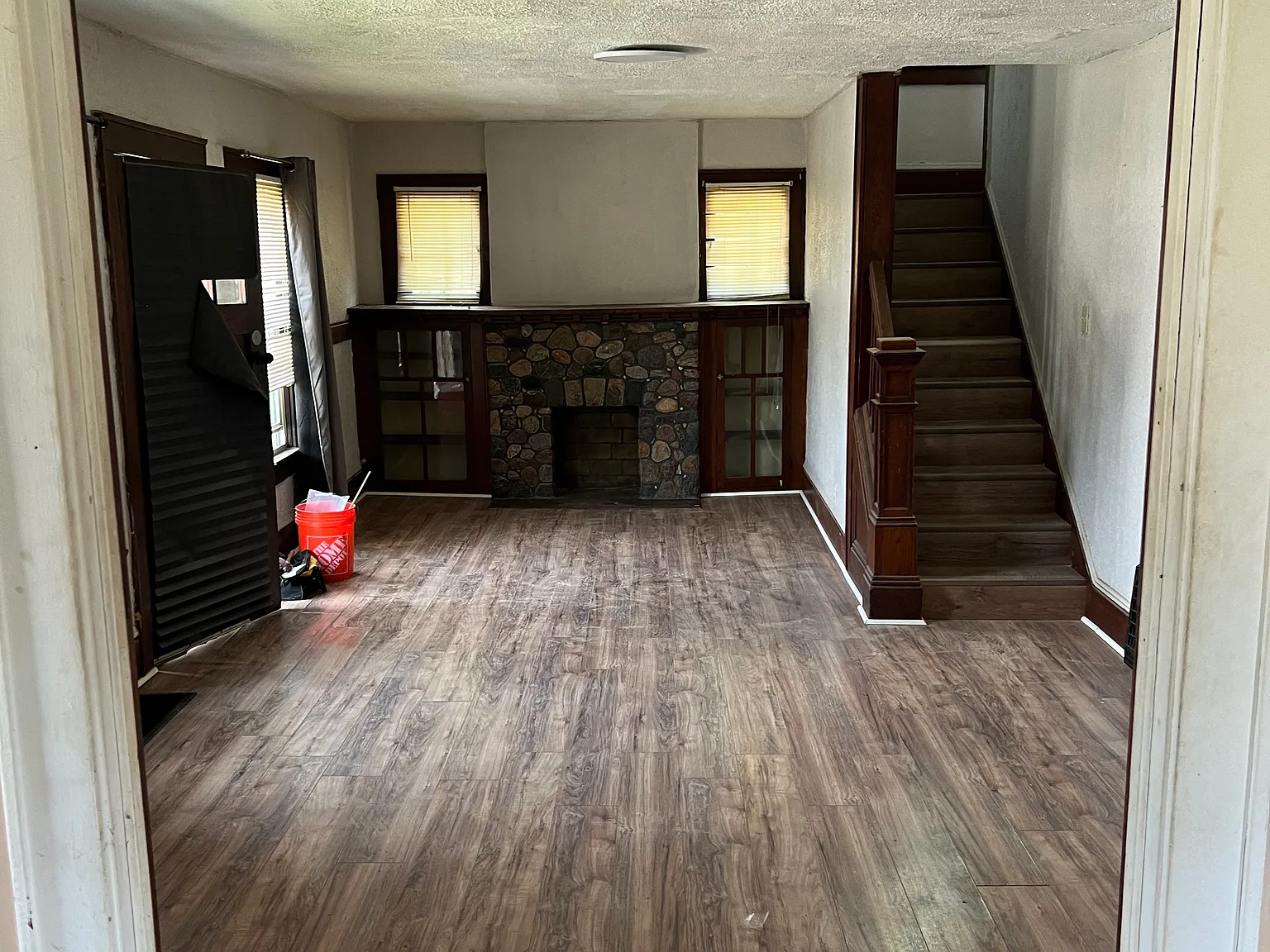 3 bed, 1360 sqft, $1,300 — Photo 4