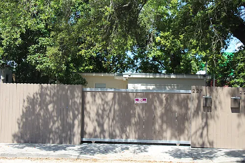 227 NW 59th St Photo 1