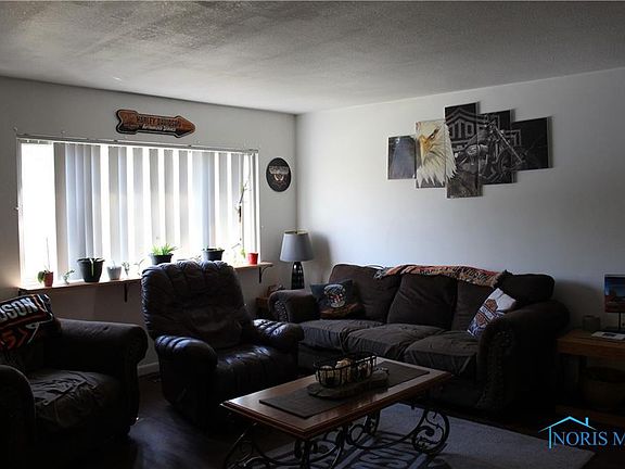 5th image of 141 Medbury St