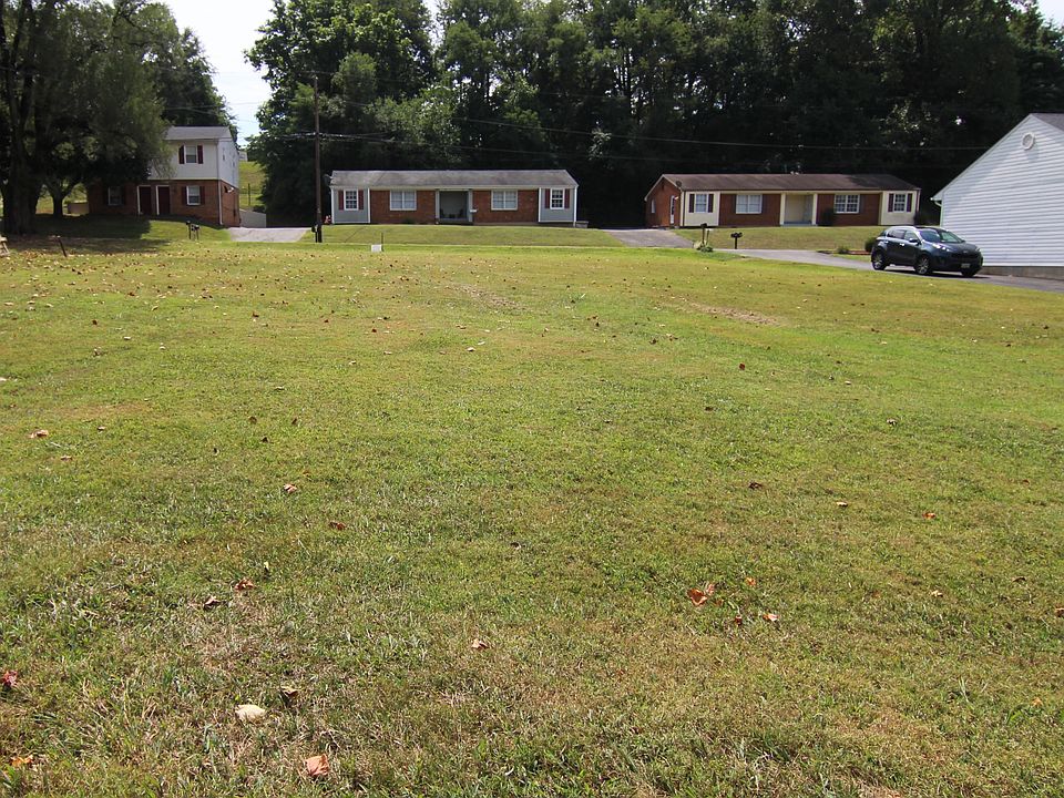 2nd image of 1118 Mountain View Rd