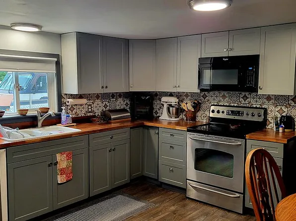 1697 Northwoods Dr, Alger, MI 48610