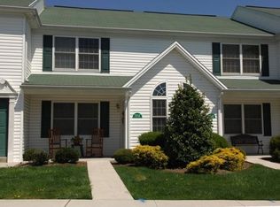 7512 Clover Lee Blvd, Harrisburg, PA 17112