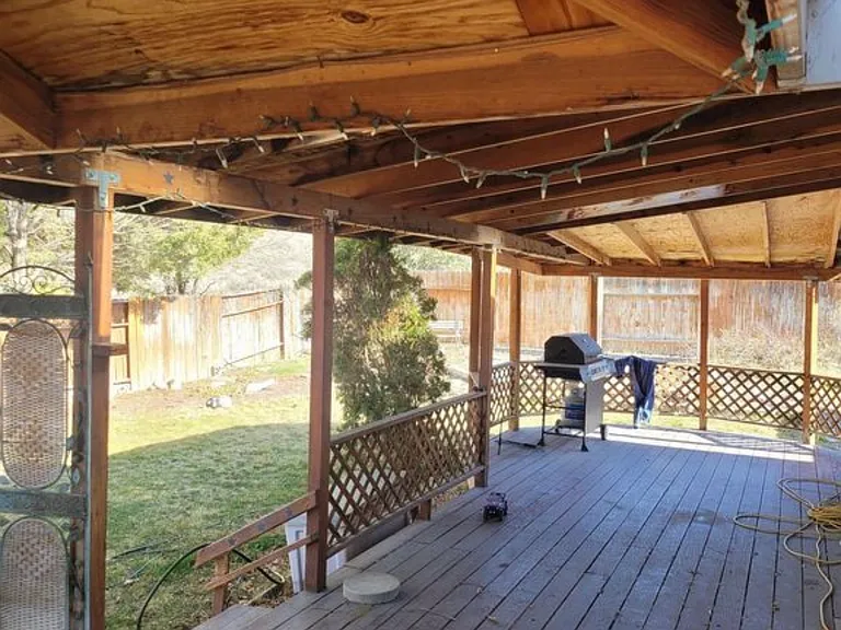 15030 Perlite Dr — Photo 8