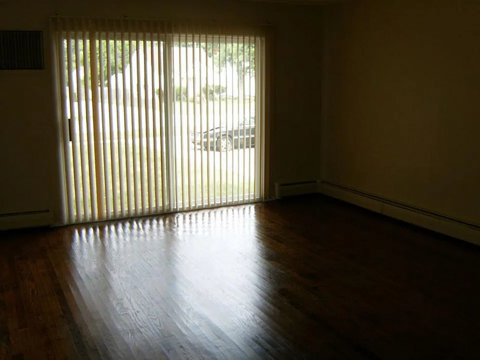living room doorwall