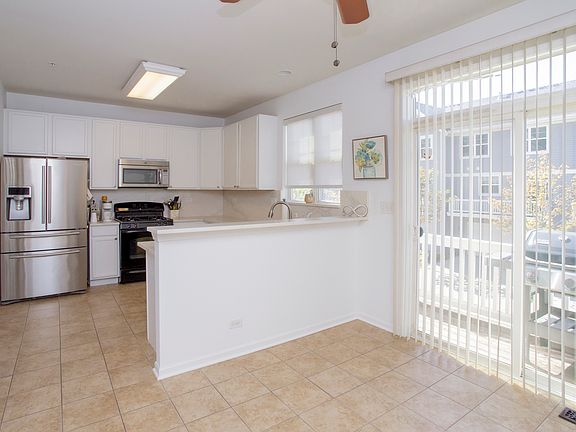 5th image of 1110 Tuscany Dr