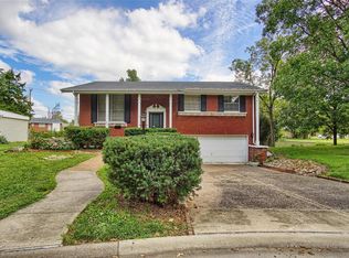 348 N 43rd St, Belleville, IL