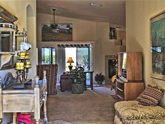 3rd image of 3420 Mastercraft Ave