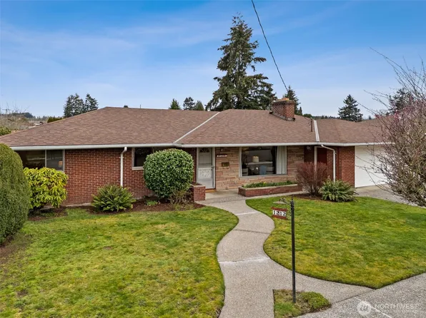 1212 F Street SE, Auburn, WA 98002