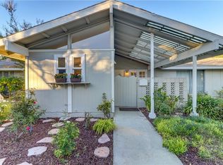 300 Avenida Sevilla UNIT B, Laguna Woods, CA 92637