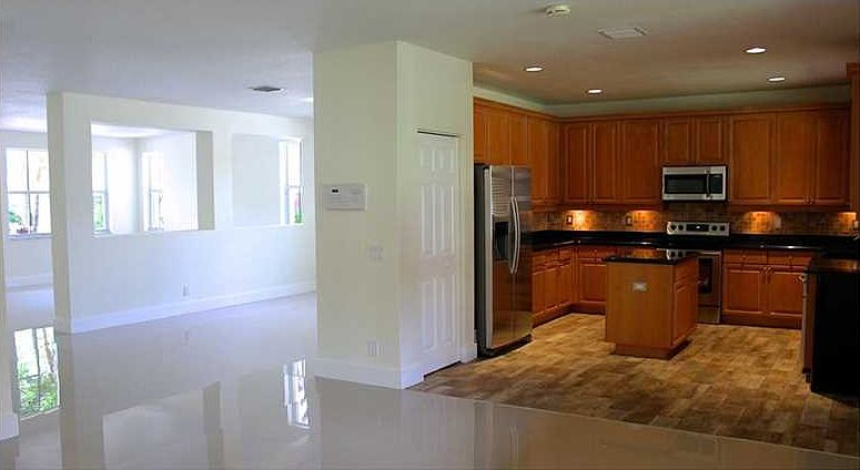 1st image of 1321 Crossbill Ct