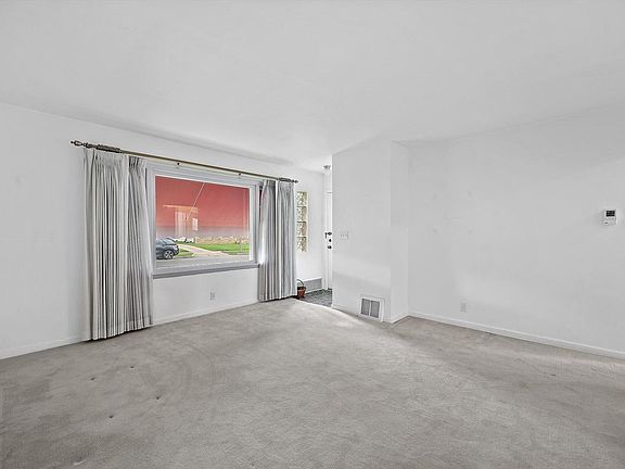 4th image of 3762 N 73rd STREET