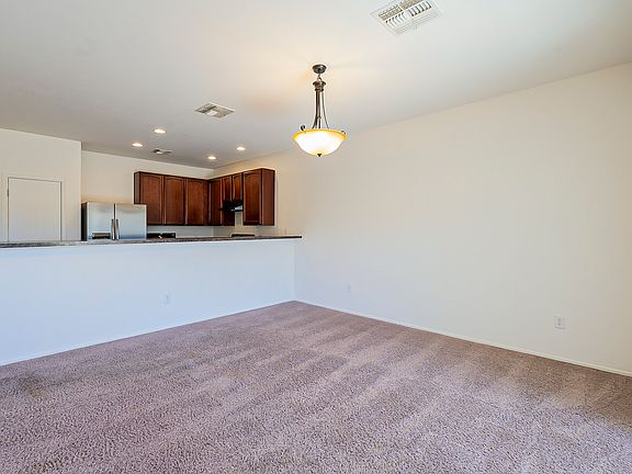 4th image of 17121 S Mesa Shadows Dr #72