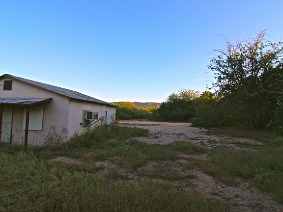 2nd image of 839 E Apollo Rd