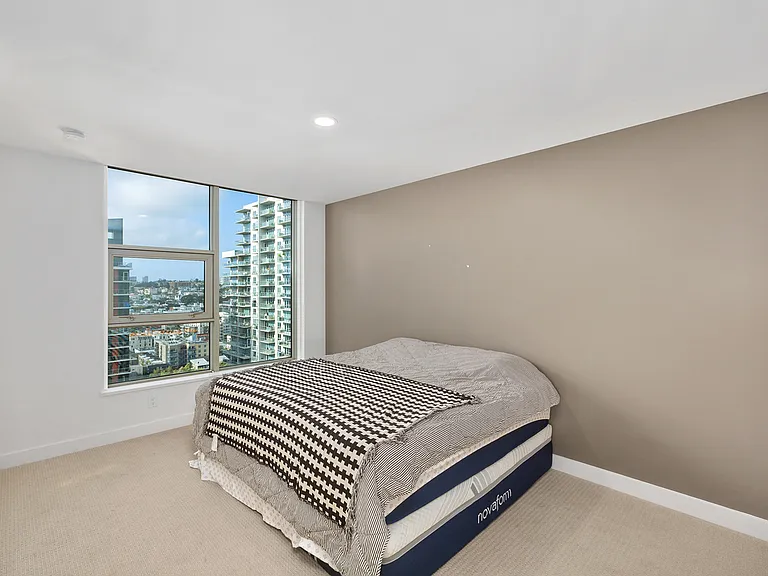 1388 Kettner Blvd #2203 — Photo 18