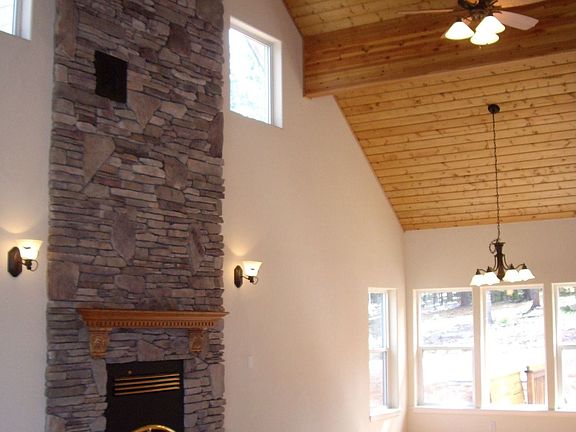 4th image of 554 Dinsmore Dr