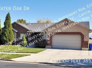 8369 S Water Oak Dr, West Jordan, UT 84081
