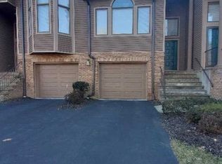 38 Lakeview Dr #38, Westwood, NJ 07675