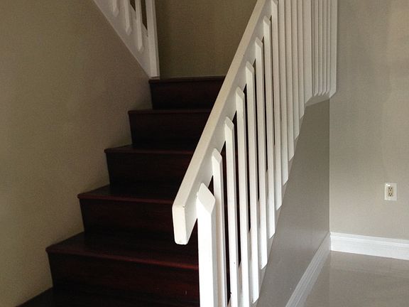 2nd image of 142 Heritage Way